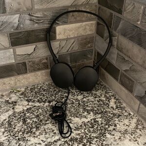 Black Wired Headphones NWOT